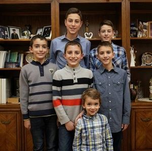 Meet your Posher, Hoda